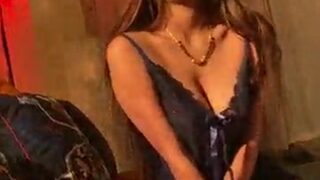 Poonam pandey leak sex tape big tits riding a cock!